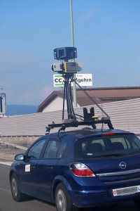 Kamera-Auto von Google Street View - Quelle: Quelle: http://en.wikipedia.org/wiki/File:Google_Street_View_car_Switzerland.jpg